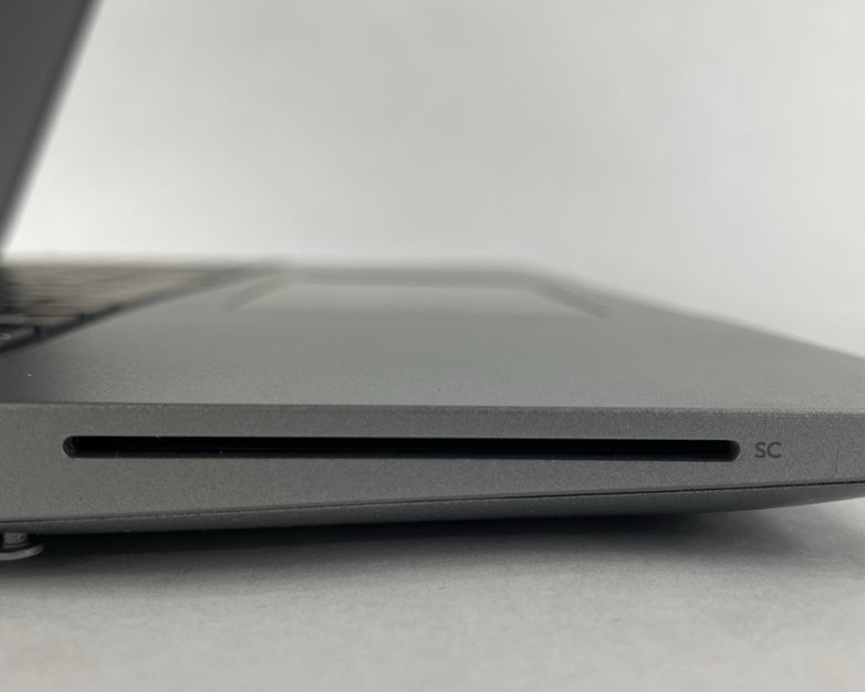 Dell Latitude 5540 15.6" i5-1345U 4.35 GHz 8 GB RAM No SSD/OS/AC - Worn