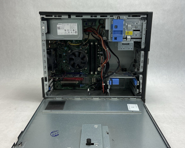 Dell Optiplex 990 MT Intel Core i7-2600 3.4GHz 4GB RAM No HDD No OS