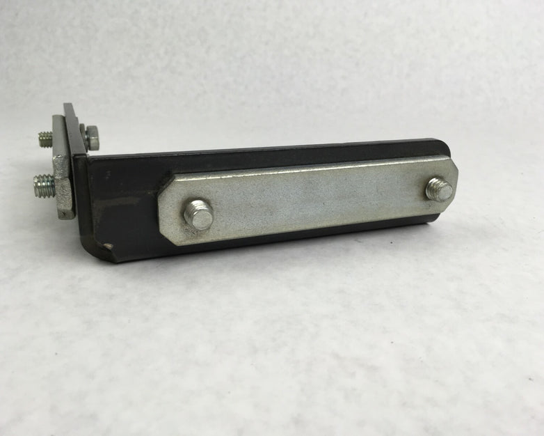 Hubbell Workplace Solutions Track Component Angle Bracket 625116