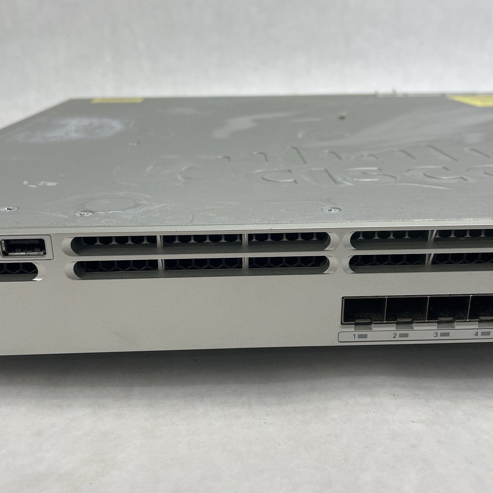 Cisco Catalyst C3850-12XS-S V03 12 Port 10GB SFP+ Fiber Tested & Reset3