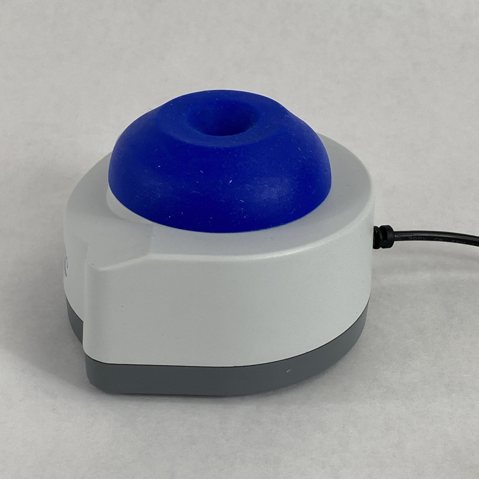 Fisher Scientific Mini Vortex Mixer 100-240AC 50/60Hz w/ Power Adapter3