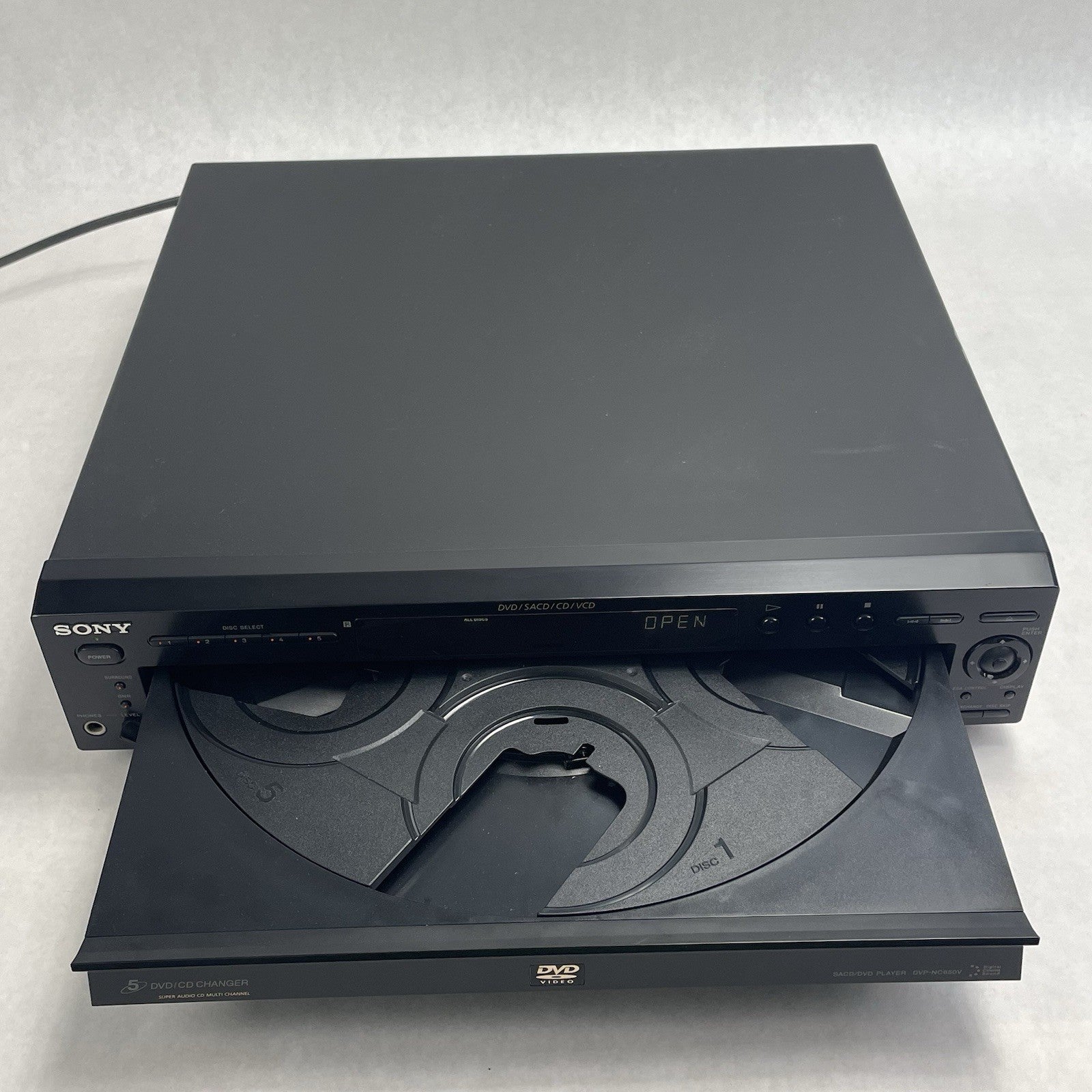 Sony DVP-NC650V CD DVD4