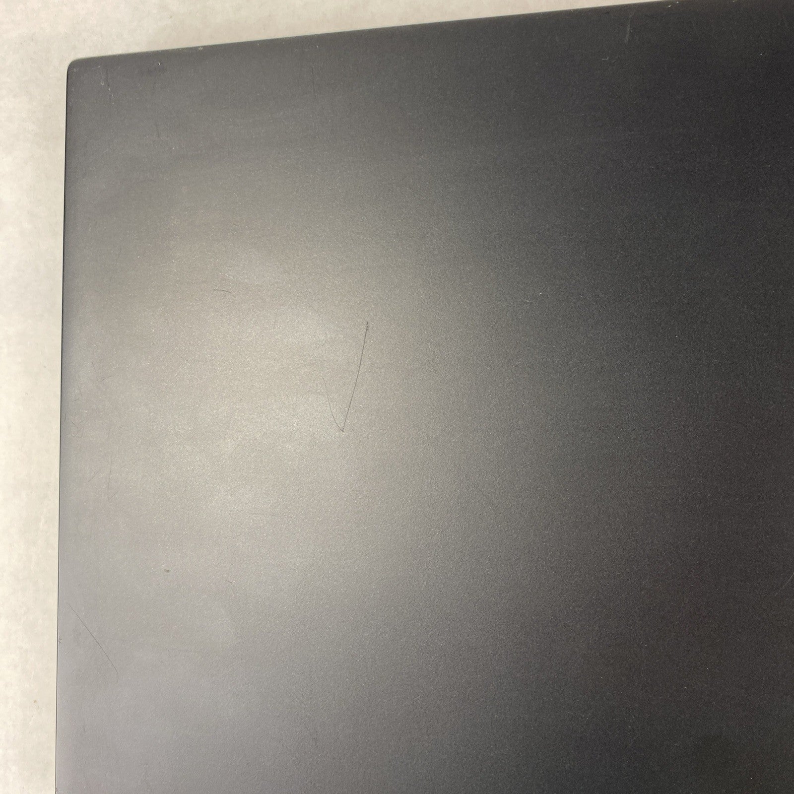 Lenovo ThinkPad T490s Core i5-8365U 1.60 GHz 8GB RAM 14" No Battery No HDD No OS