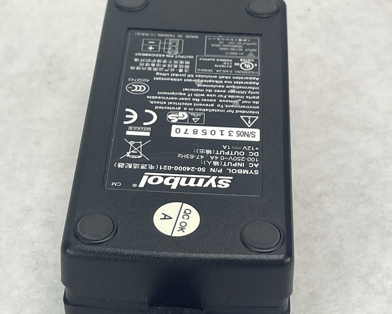 Symbol 50-24000-021 universal input AC Adapter Power Supply