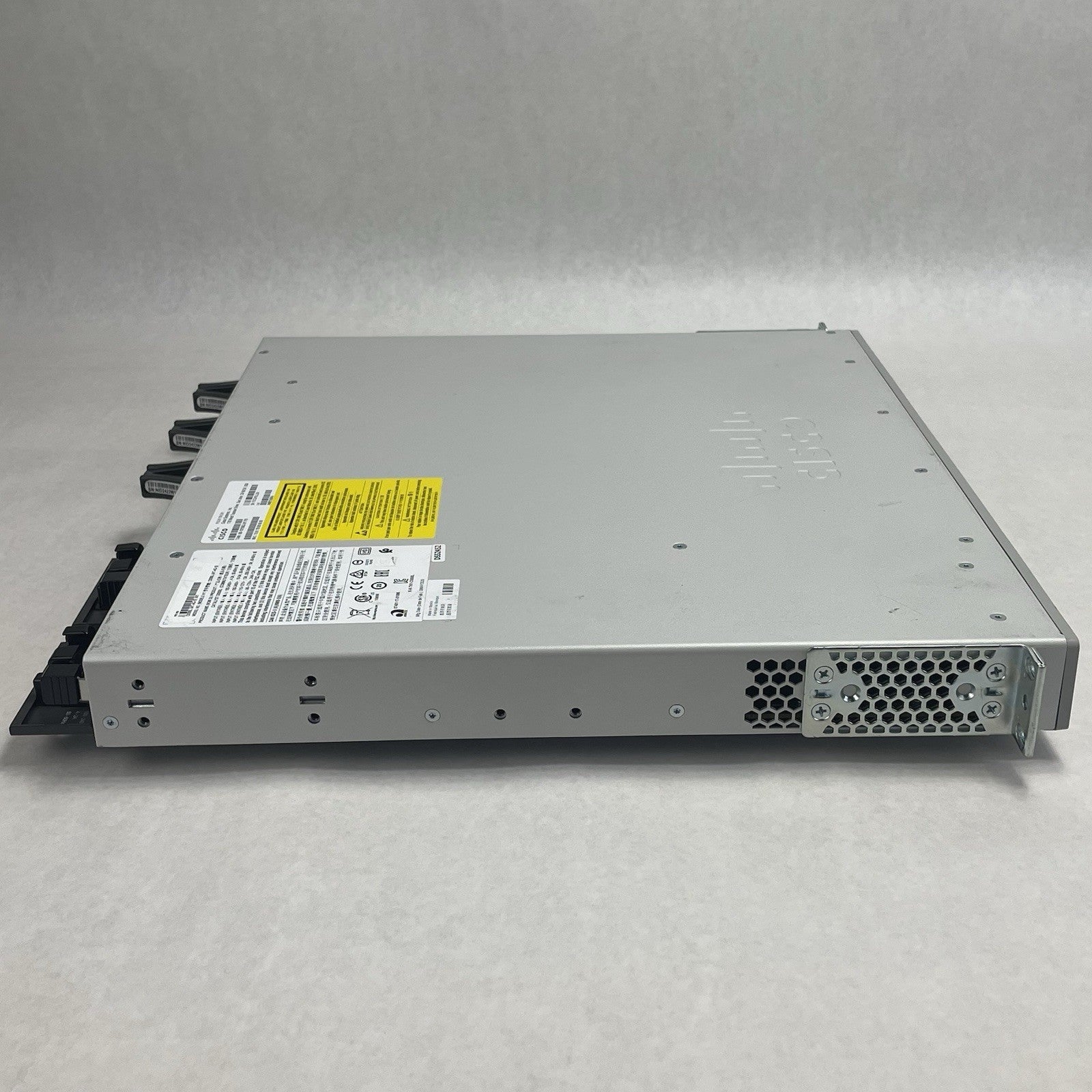 Cisco Catalyst C9300L-24T-4G-E V01  24-Port 9300 Tested & Reset 2x PSU5
