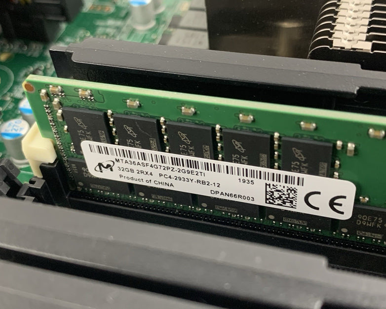 Dell PowerEdge R640 1U 8SFF Server 2x Gold 6238 2.1 GHz 64 GB H740 No OS No HDD