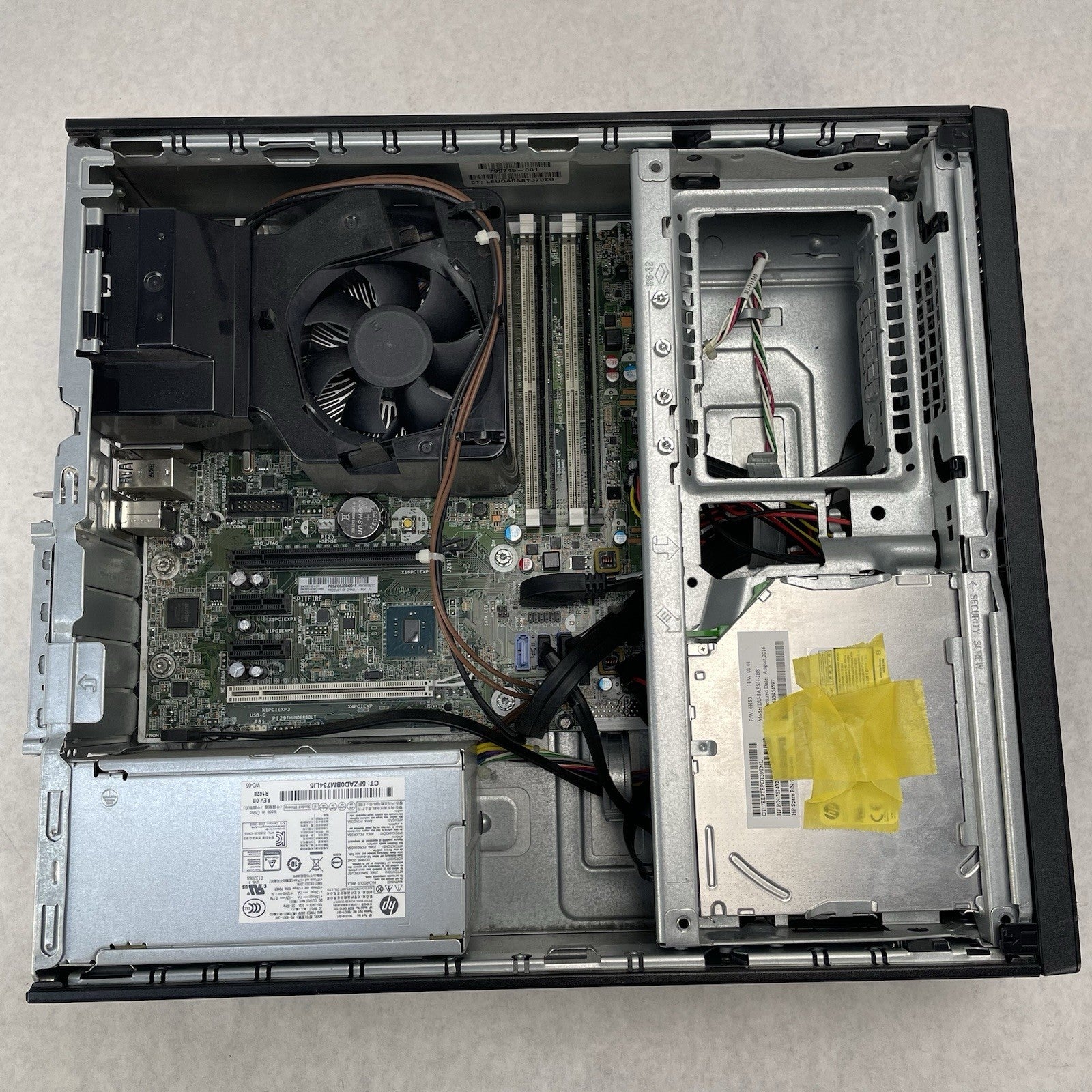 HP EliteDesk 800 G2 SFF i5-6500 3.20 GHz 8 GB RAM No SSD/OS8