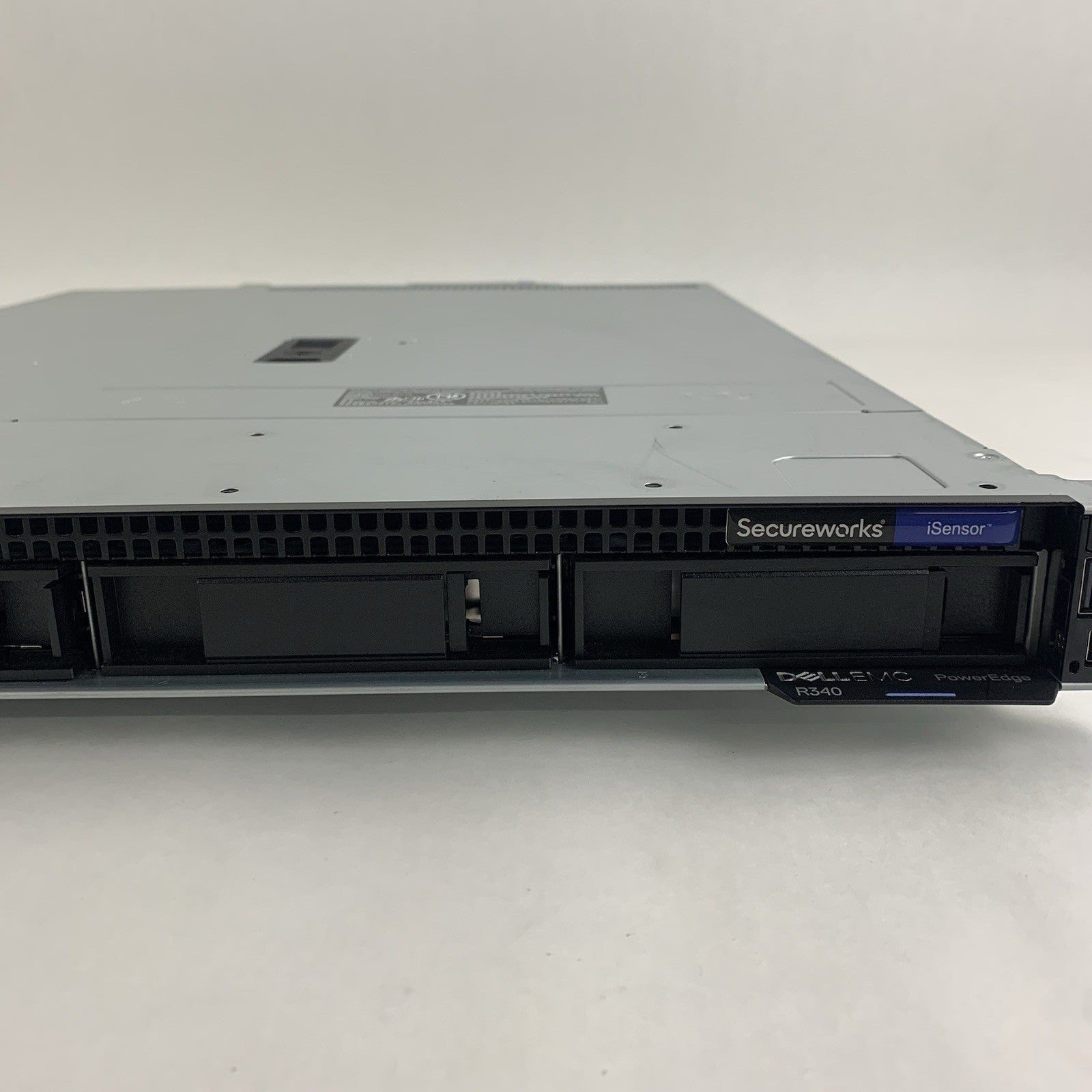 Dell PowerEdge R340 1U Server 1x Xeon E-2144G 3.6 GHz 16 GB No OS No HDD3