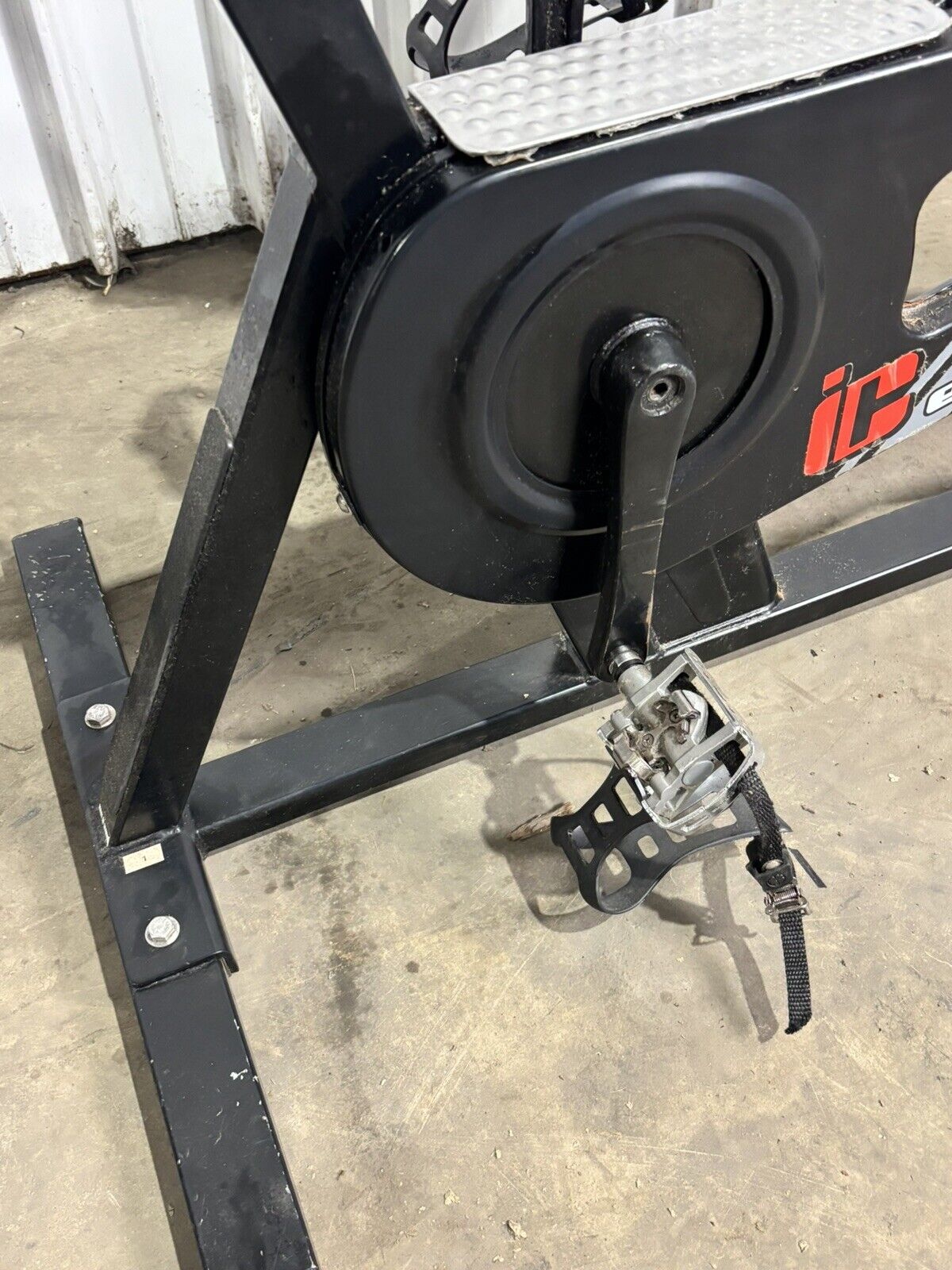 Schwinn IC Elite Upright Adjustable Cycle-Bike for Home Gym