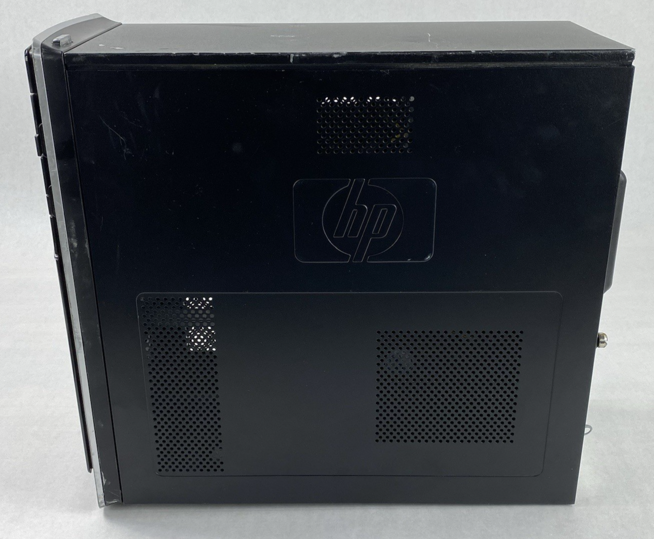 HP P6616F MT AMD Phenom 2 x4 830 2.80GHz 4GB RAM No HDD No OS