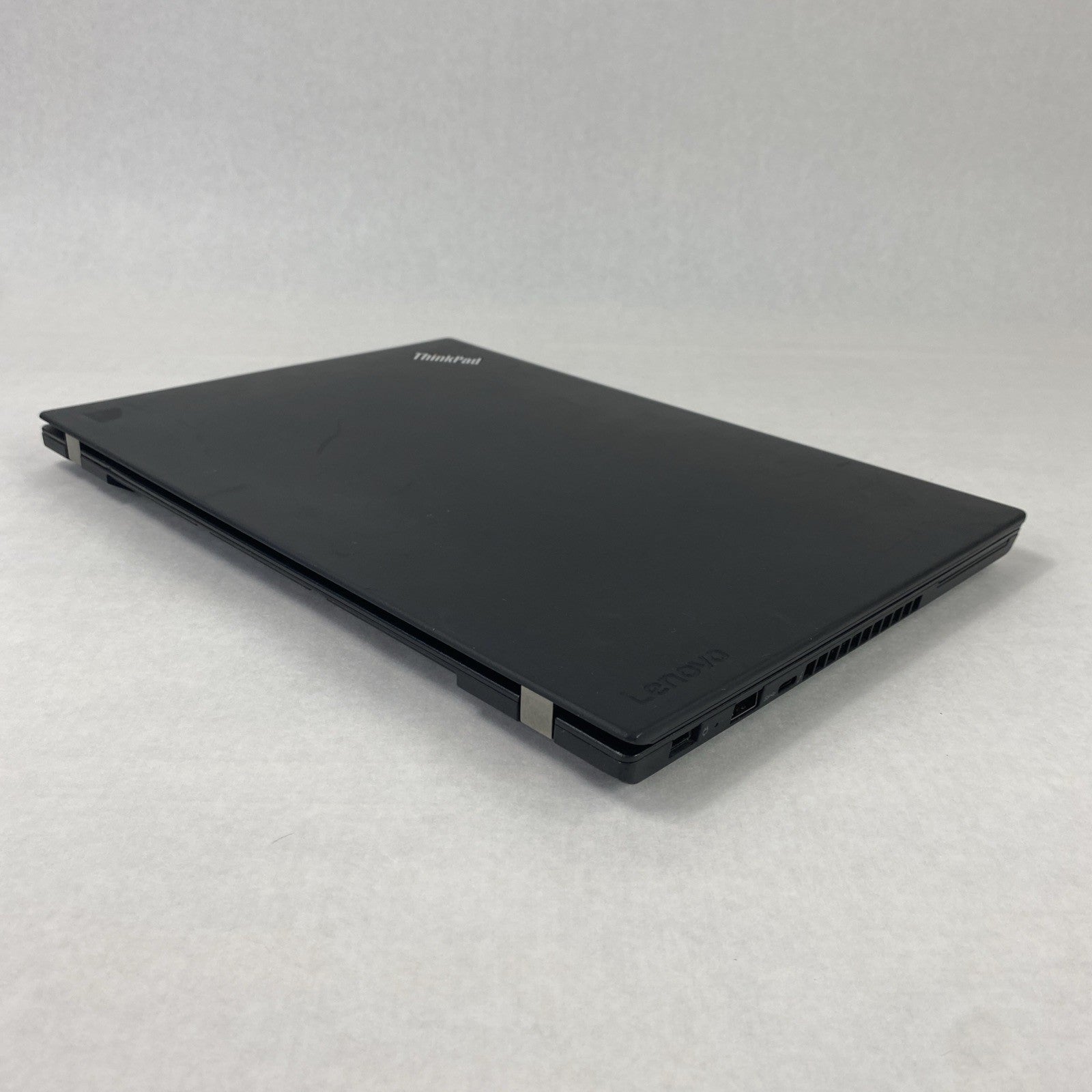 Lenovo ThinkPad T470 Core i5-6300U 2.40 GHz 8 GB RAM 14" No Battery No HDD No OS