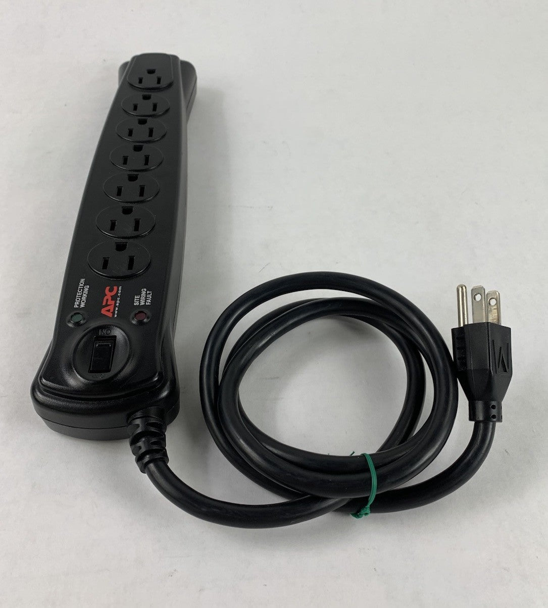 APC P74 7-Outlet 120V 15A 50/60Hz Surge Protector - Tested3
