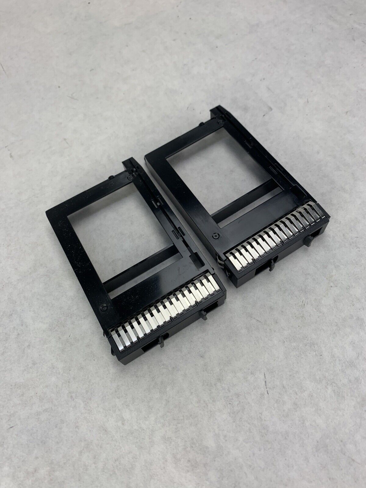 IBM 00FW856 Hard Drive Slot Bank (Lot of 2)