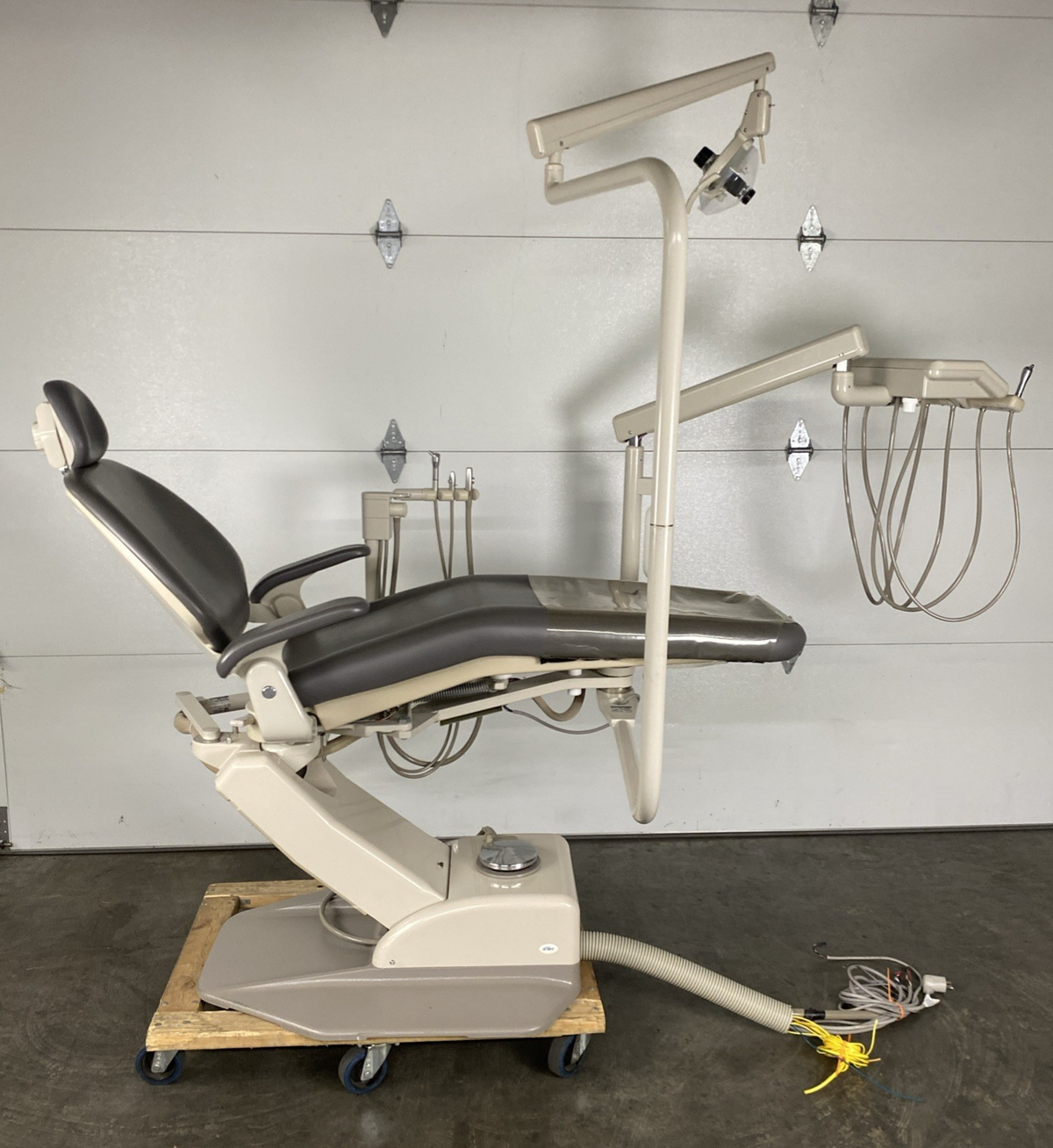 A-Dec 1221 Dental Chair w/ A-Dec 6300 Dental Light6