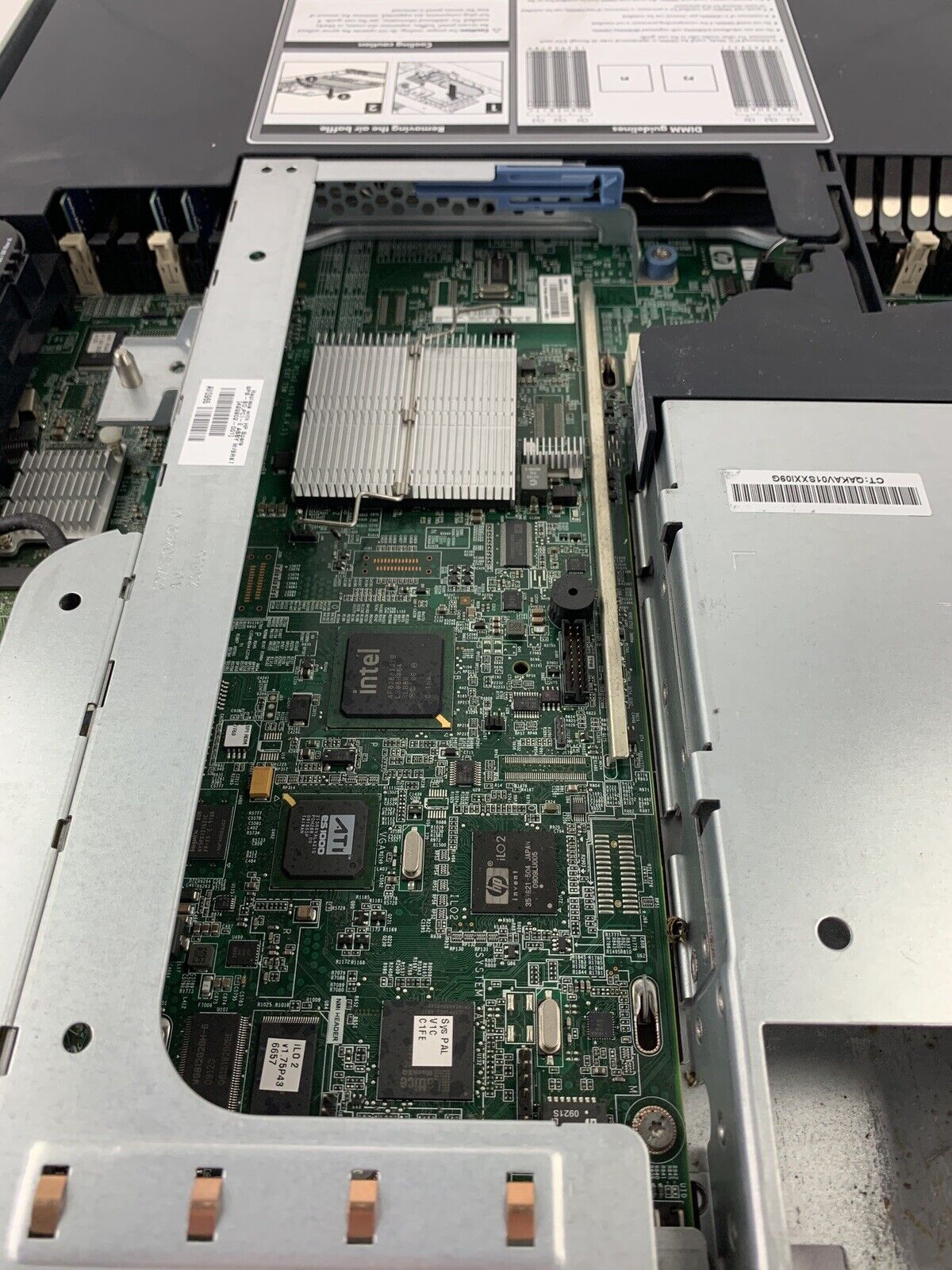 HP Proliant DL360 G6 Intel Xeon E5520 2.27 GHz 8 GB DDR3 RAM NO HDD NO OS