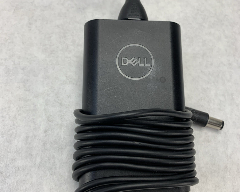Dell 0WM8P1 65W 19.5V 3.34A 7.4mm Barrel AC Adapter Charger DA65NM192