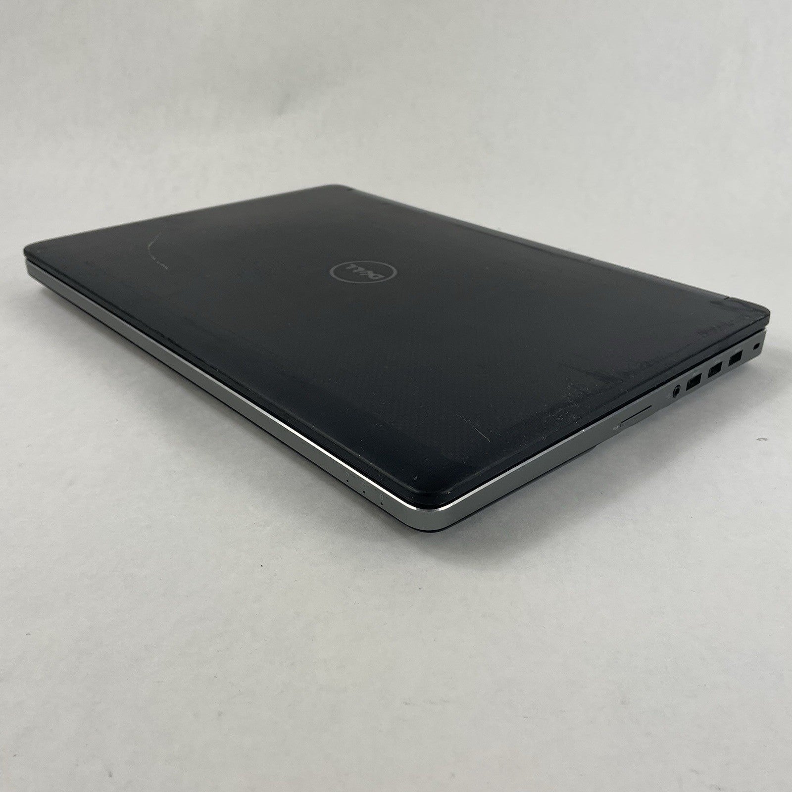 Dell Precision 7510 15.6" i7-6820HQ 2.70 GHz 8 GB RAM No SSD/OS/AC/Batt - READ11