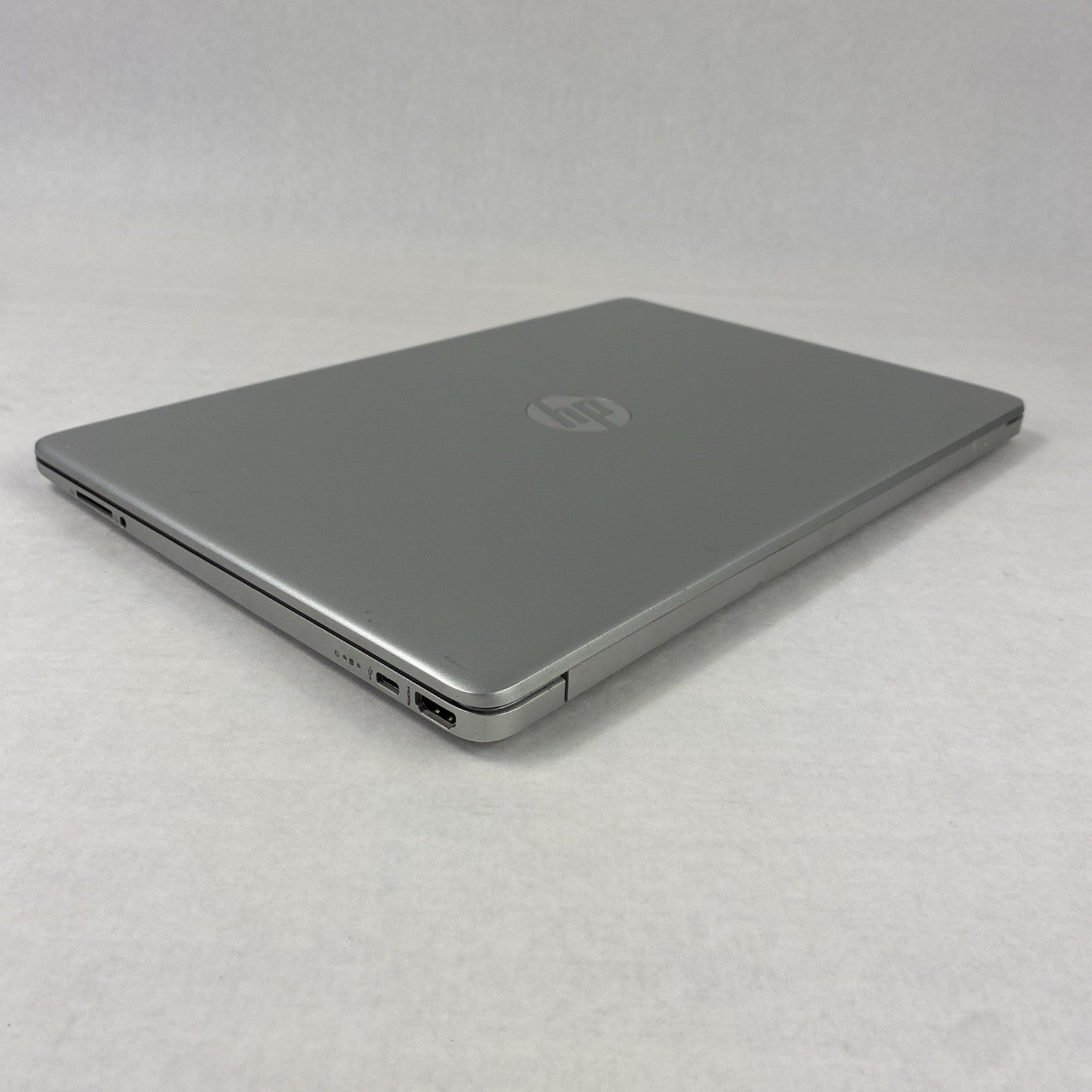 HP Laptop 15-dy5073dx 15.6" Touch i7-1255U 16 GB RAM No Battery No HDD No OS