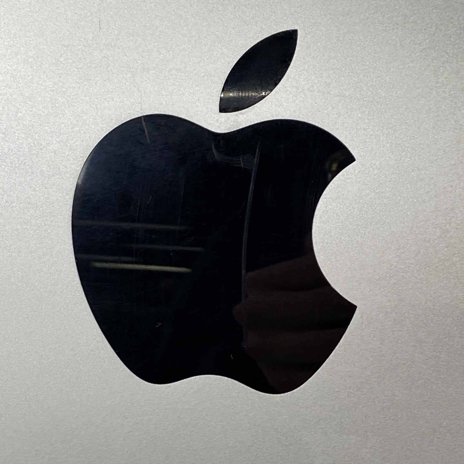 Apple A1418 iMac 21.5" 2014 1.4 GHz i5 8 GB RAM 500GB HDD macOS 11.7.1