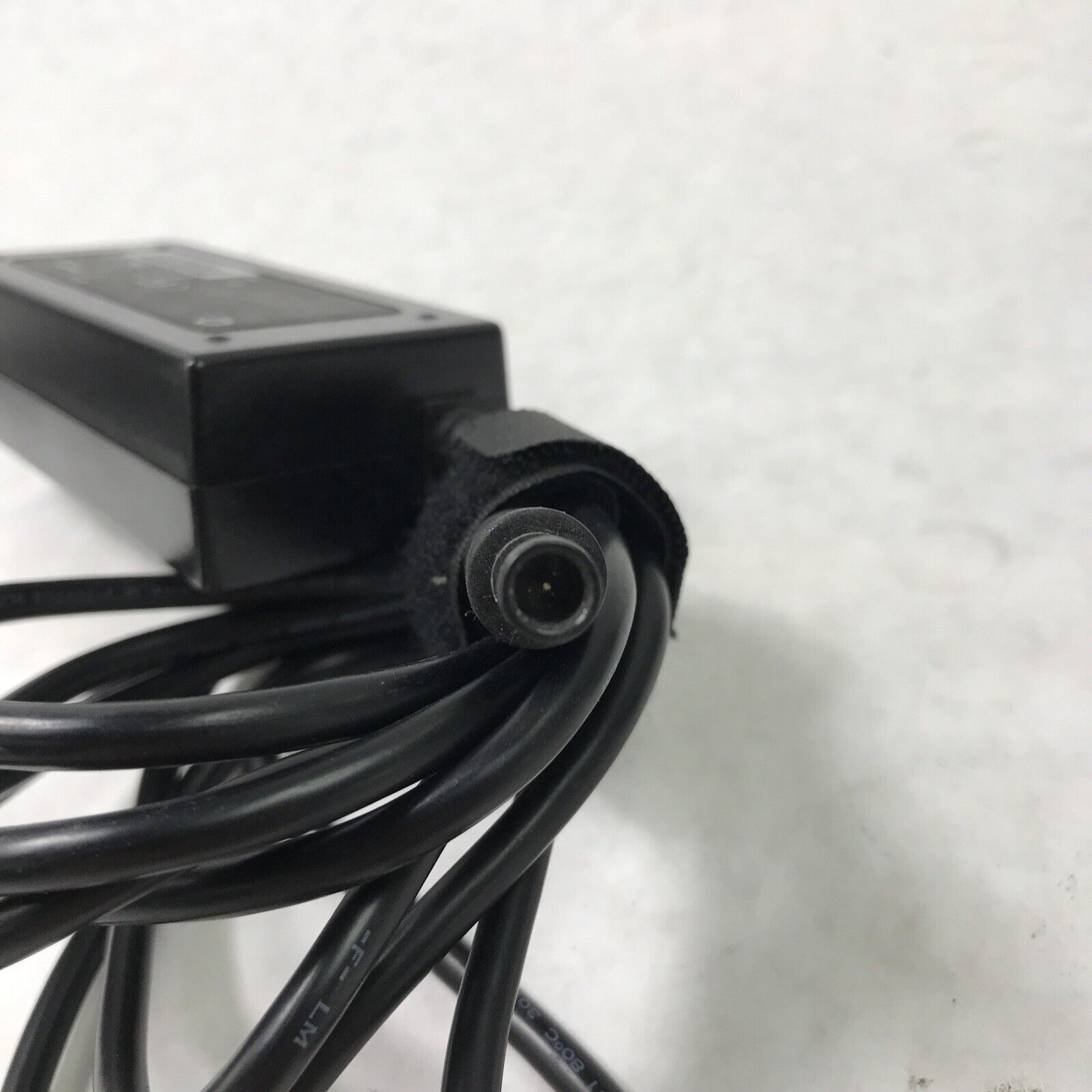 ((Lot of 4) HP PPP009H Laptop Charger 608425-002 65W 3.5A 18.5V