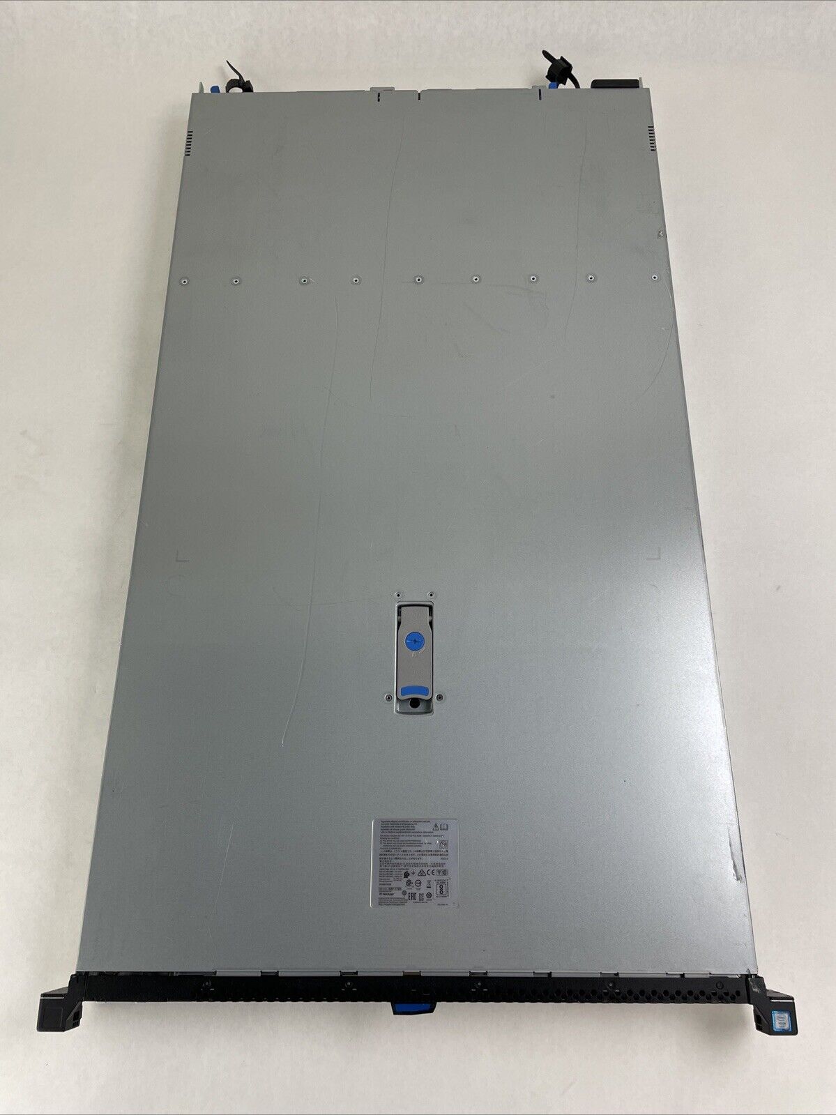 Netapp NAF-1703 Server 2x Intel Xeon Gold 5120 2.2GHz 738GB RAM No HDD No OS