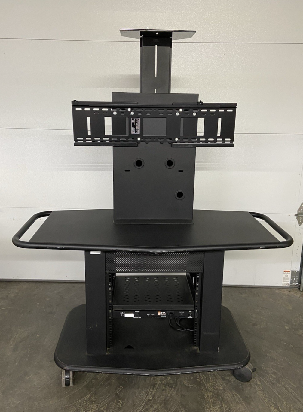 Avtech GM-350S Conferencing Cart W/Rackmount ETA Systems ETAS15L 15A Power Unit