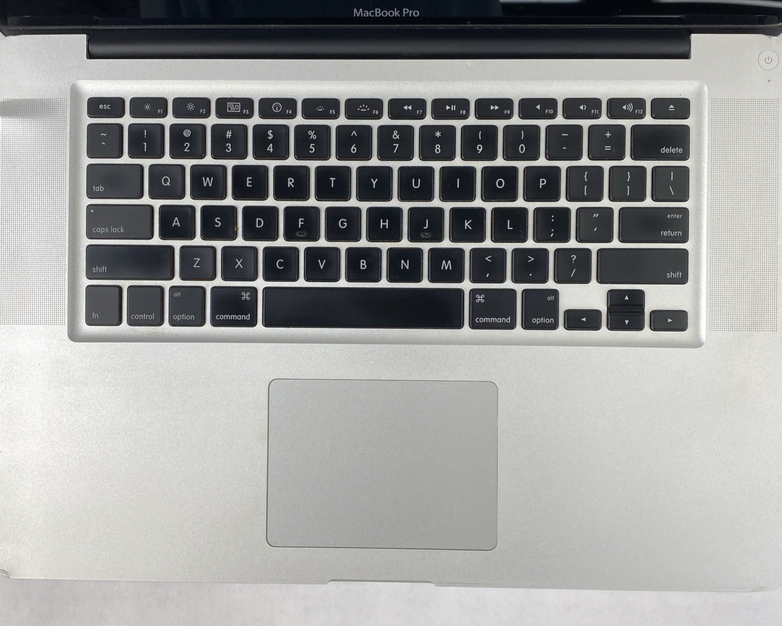 Apple MacBook Pro A1286 2010 15" 2.53GHz i5 8GB RAM 250GB SSD os10.13.6