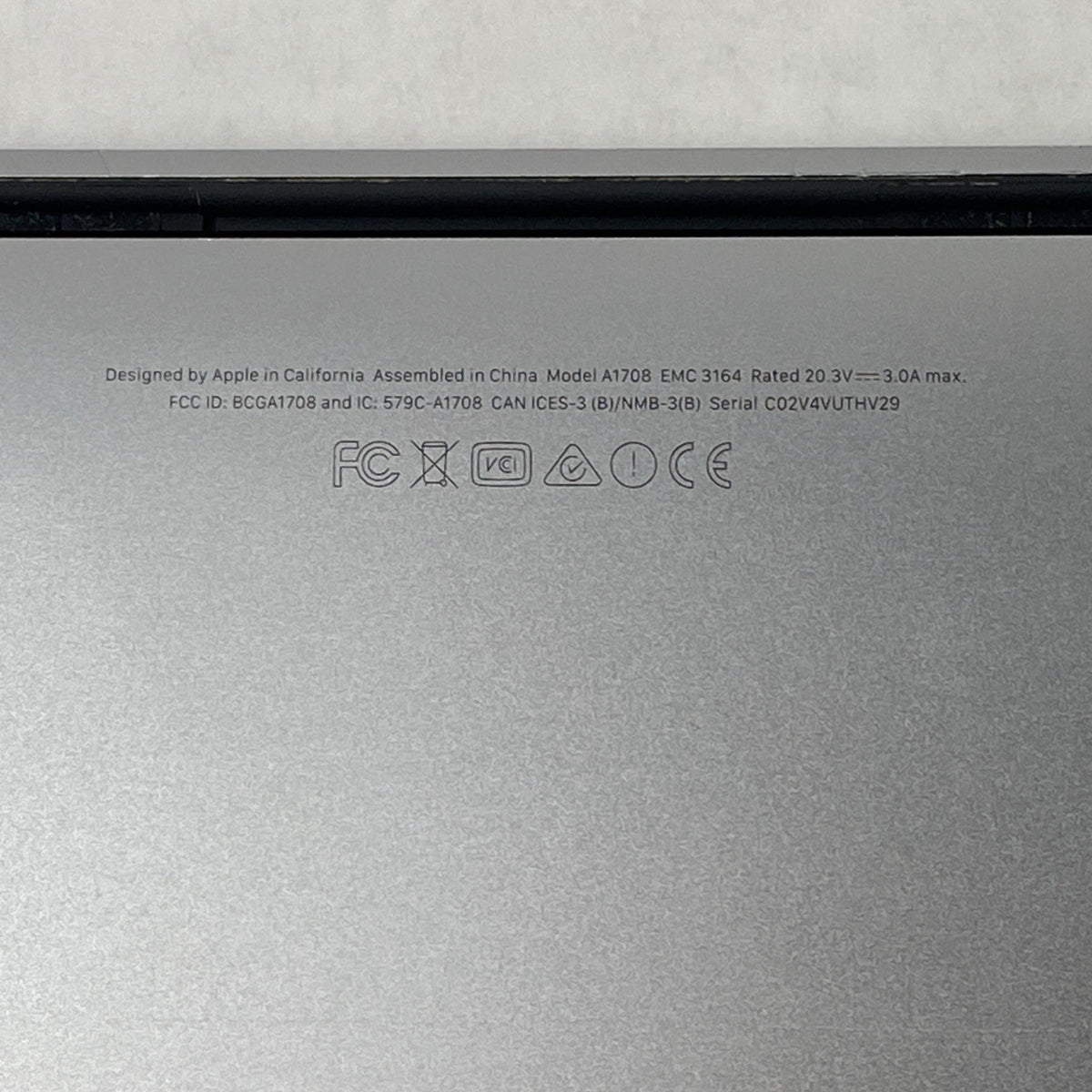 Apple MacBook Pro A1708 2017 13" Screen Keyboard Assembly - No Motherboard14