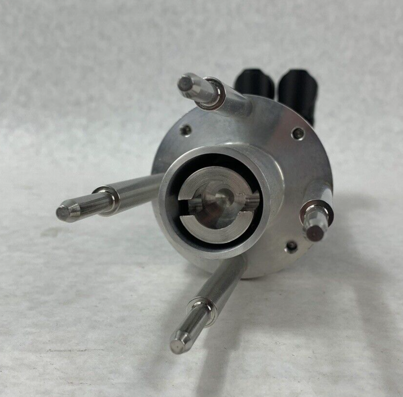 Kollmorgen Seidel 6SM 27LL-4.500 90486 Servomotor