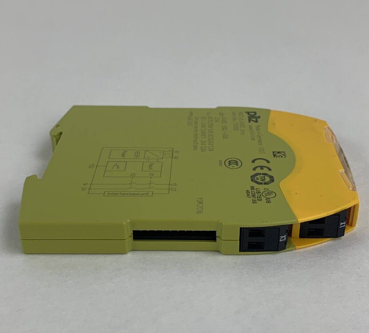 Pilz 750108 PNOZ s8 24VDC Contact Expansion Module Missing Terminal Untested