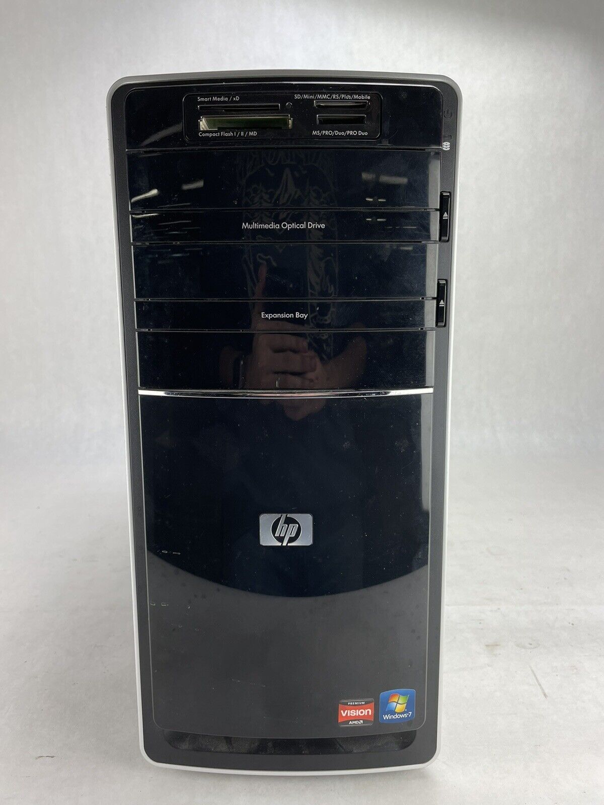 HP P520Y MT AMD Athlon X9 635 2.9GHz 4GB RAM No HDD No OS