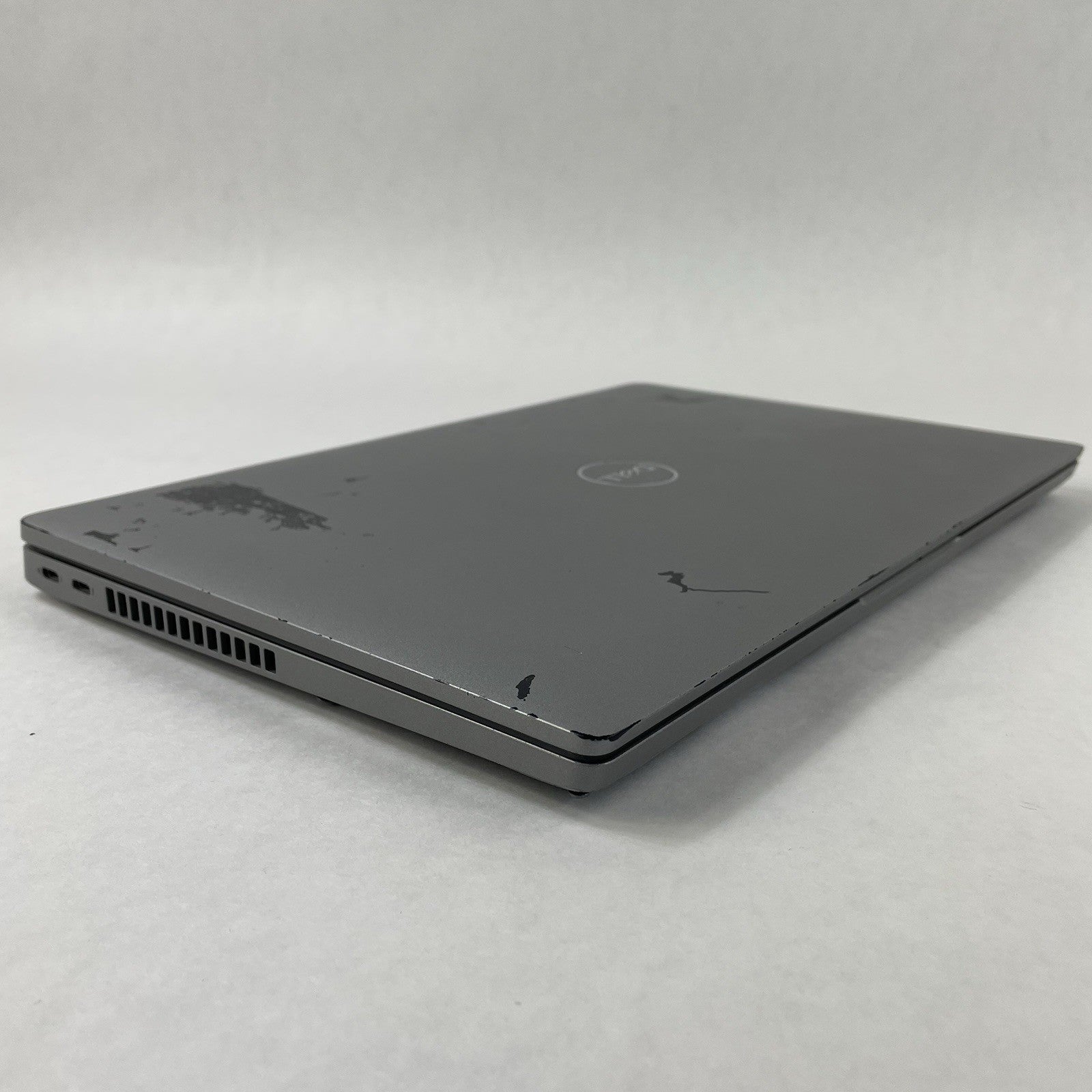Dell Latitude 5420 14" i5-1135G7 1.40 GHz 8 GB RAM No SSD/OS/AC - Worn Paint11