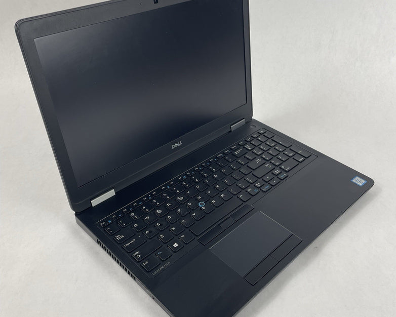 Dell Latitude E5570 15.6" i5-6300U 2.40 GHz 8 GB RAM No SSD/OS/AC/Batt - READ