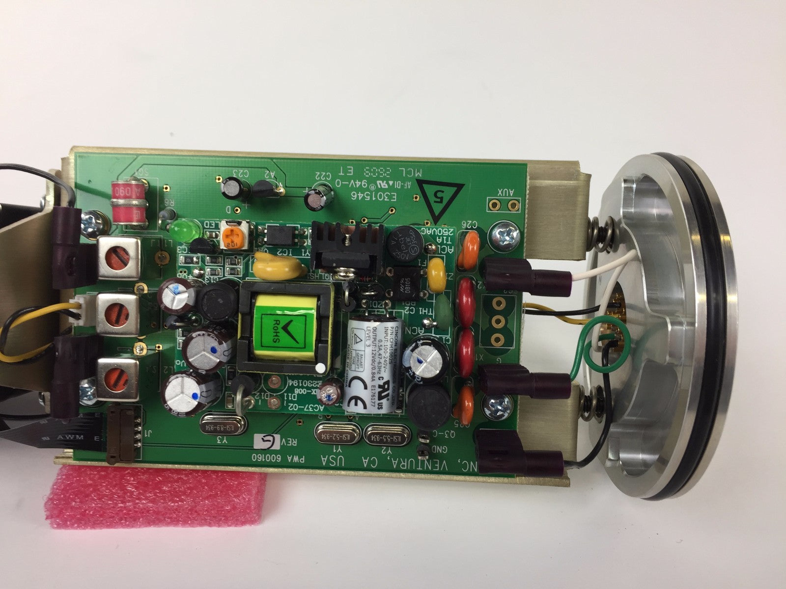 Hitachi VK-S214R Surveillance Camera with WTI-WL6 Lens and 110V AC Power Board