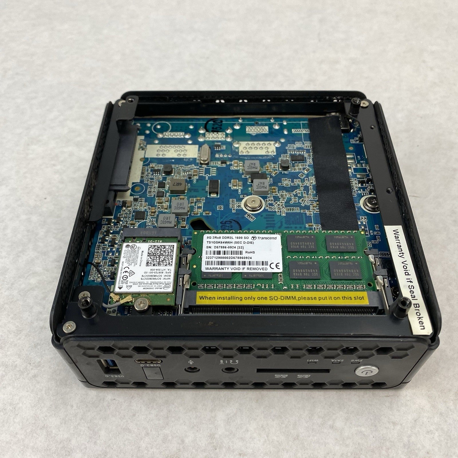 Zotac ZBOX-C1323NANO Micro Celeron C3150 1.6GHz 8GB RAM No HDD/OS/AC - No Bottom8