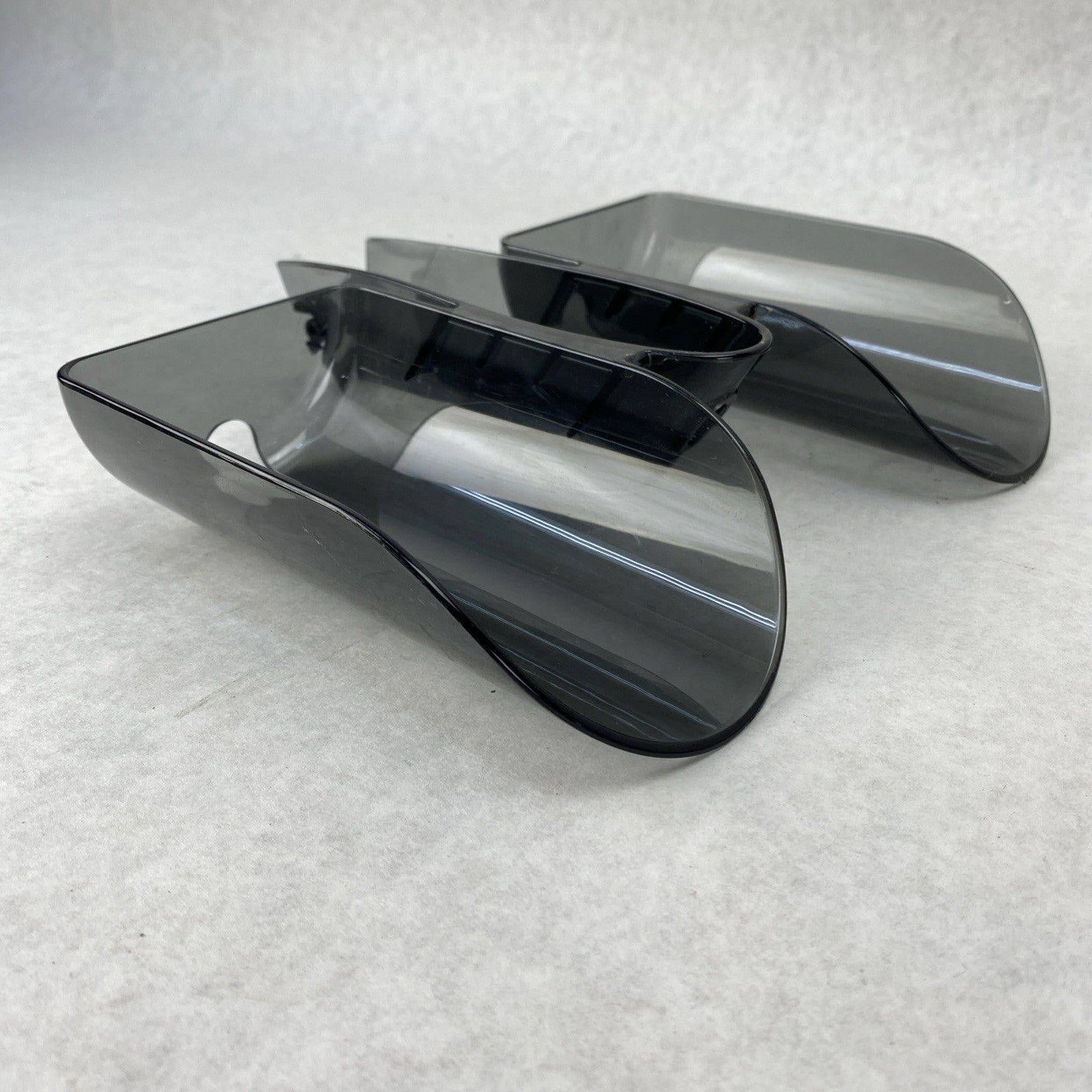 Peloton Handle Bar Post w/ Plastic Water Bottle Holder5