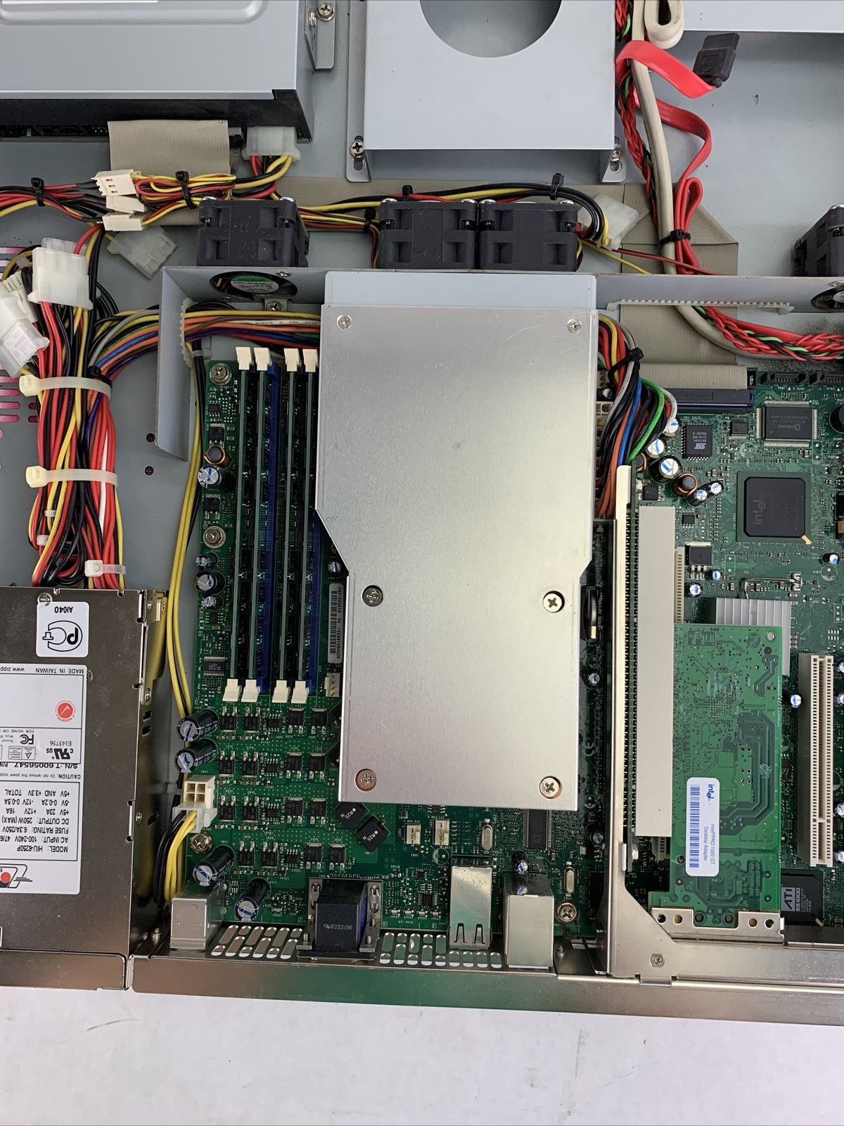 Intel SE7230NH1LX Motherboard Intel Pentium D 2.8GHz 8GB RAM No HDD No OS