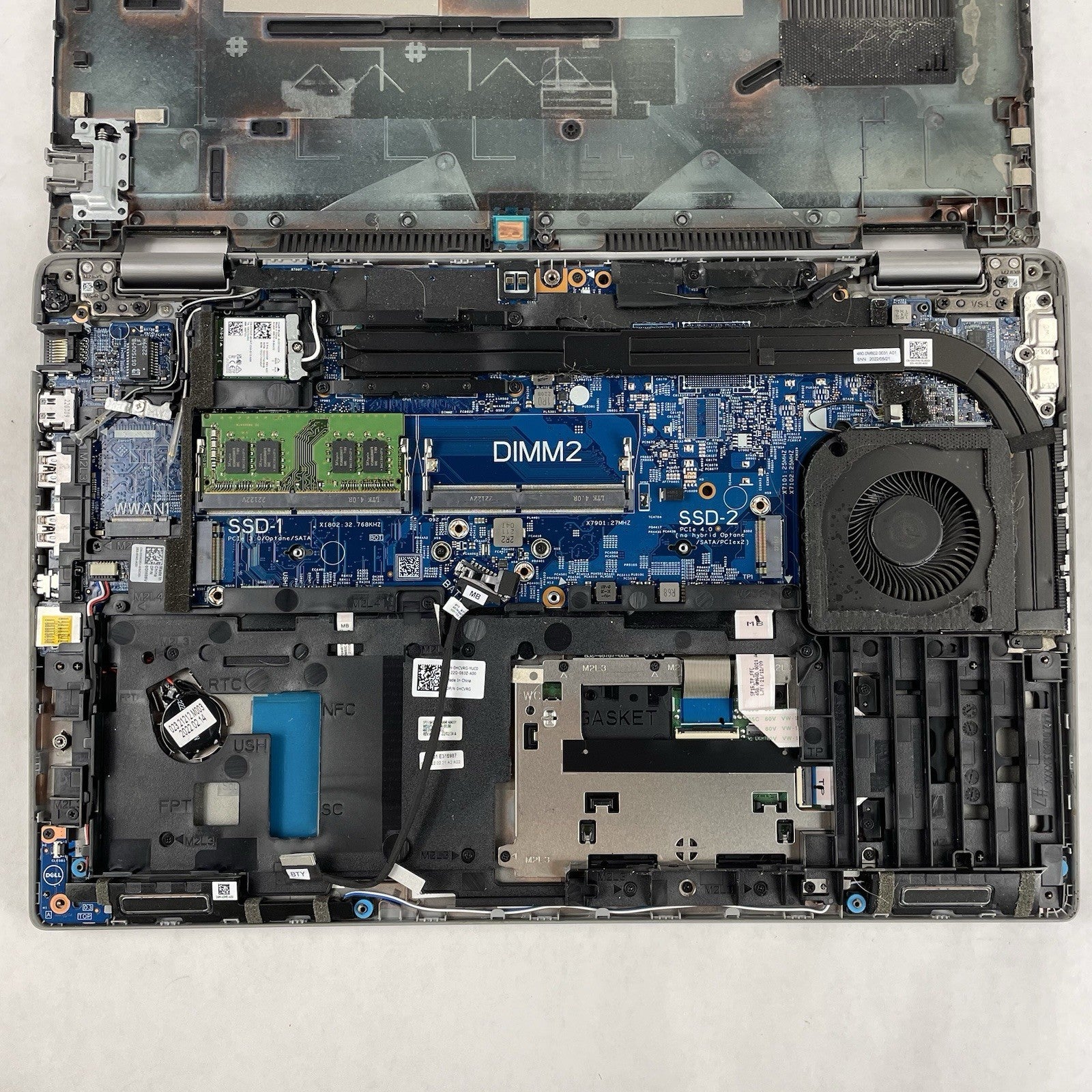 Dell Latitude 5520 15.6" i5-1145G7 2.60 GHz 8 GB RAM No SSD/OS/AC/Batt - Paint16