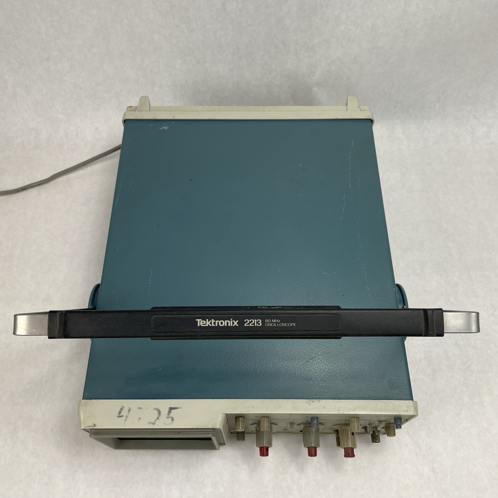 Tektronix 2213 Analog Oscilloscope 60MHZ