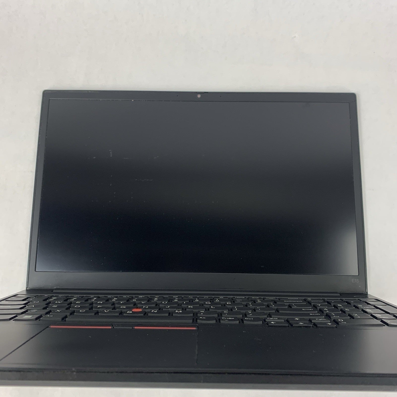 Lenovo ThinkPad E15 Gen 3 15.6" Ryzen 5 5500U 2.1 GHz 8 GB RAM No OS/HDD/AC Dent6