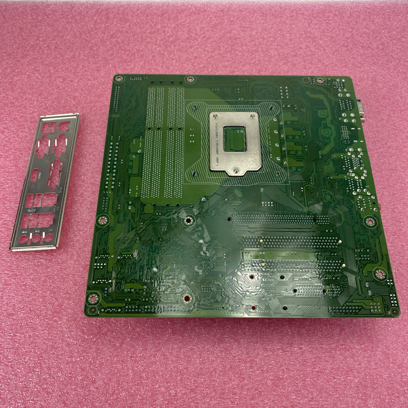 DFI HD330-Q870R Motherboard Intel Core i5-4670 3.40GHz 4GB RAM w/ Shield