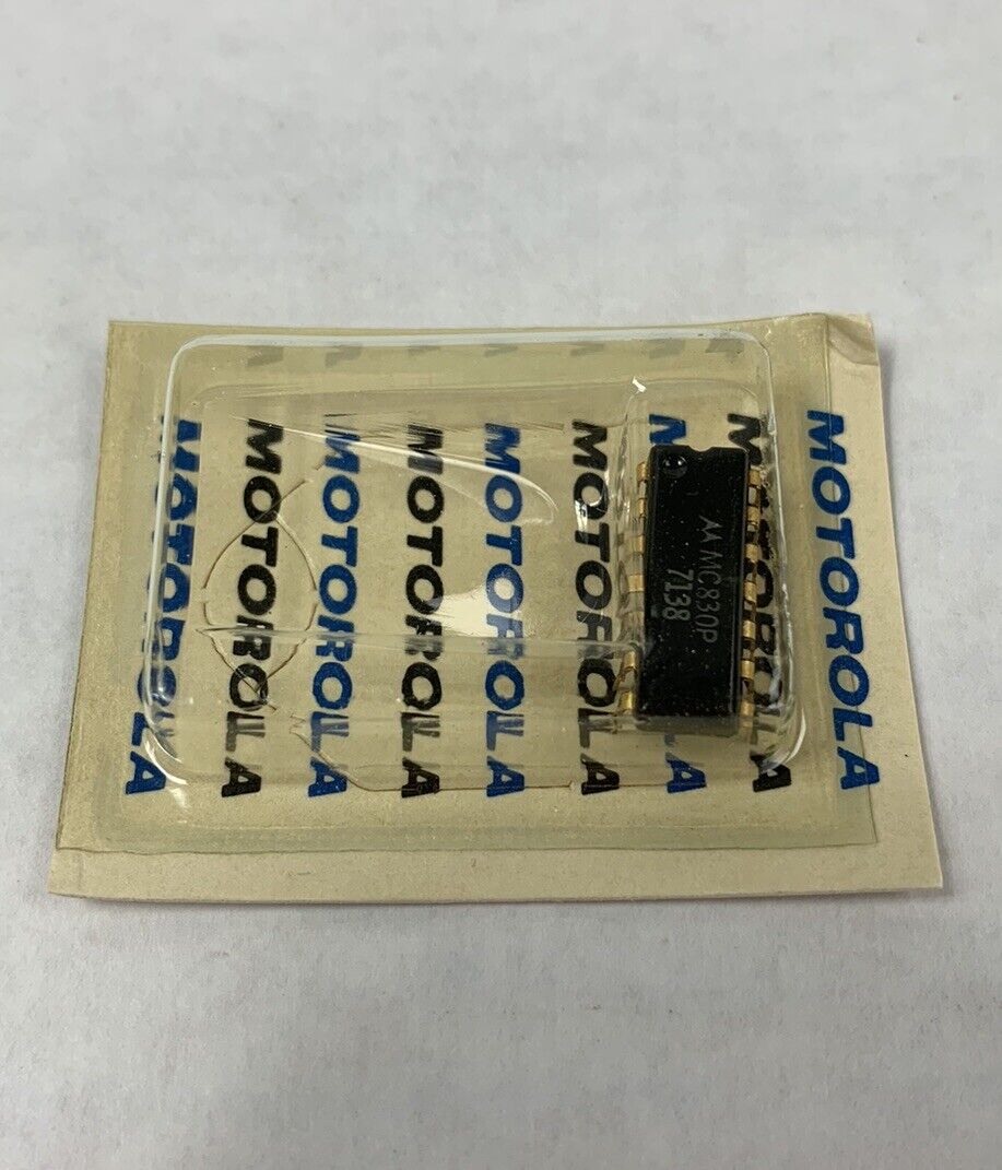 Motorola MC830P DTL Dual 4-Input NAND Gate Gold (Lot of 19)