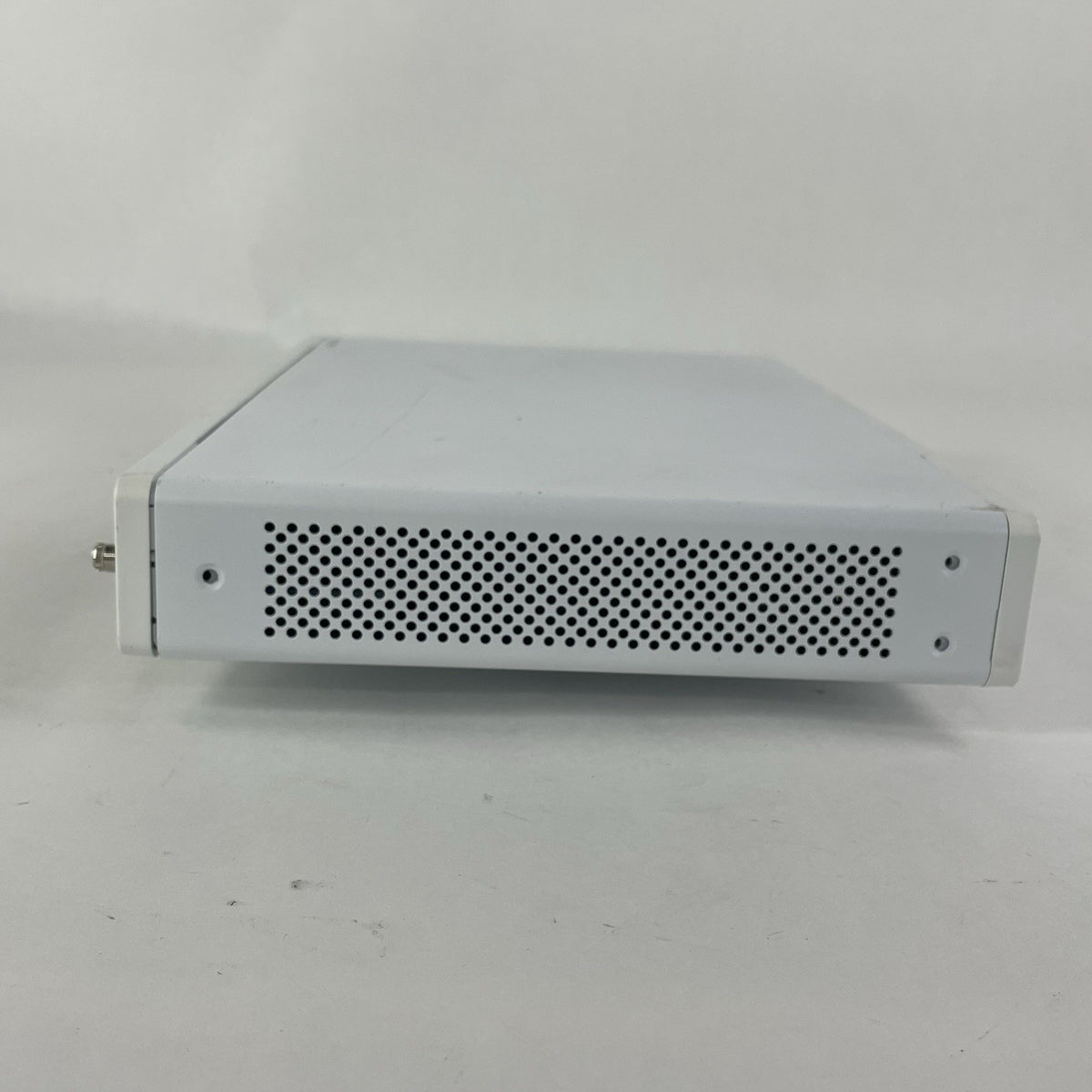 Sophos XG 135 Rev.2 Next-Gen Firewall C1895* - Tested4