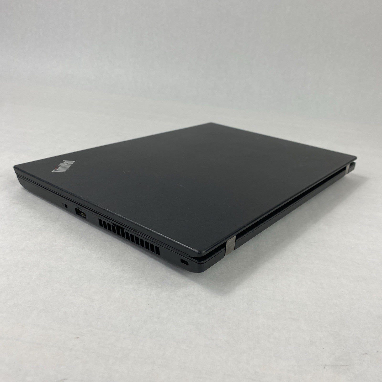 Lenovo ThinkPad L490 Intel Core i5-8265U 1.60 GHz 8 GB RAM 14.0" No HDD No OS