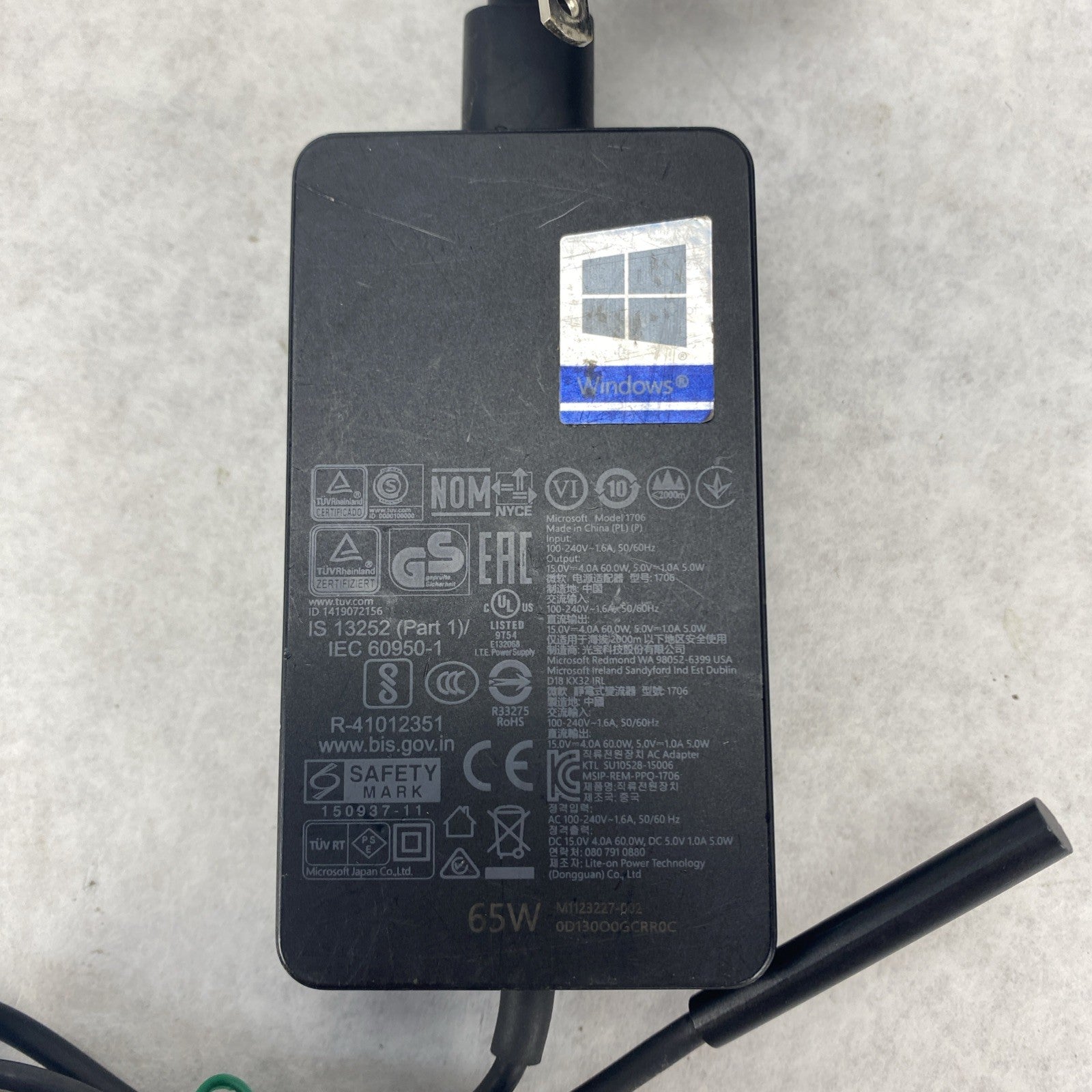 Microsoft 1706 240V 1.6A AC Adapter Lot of 54