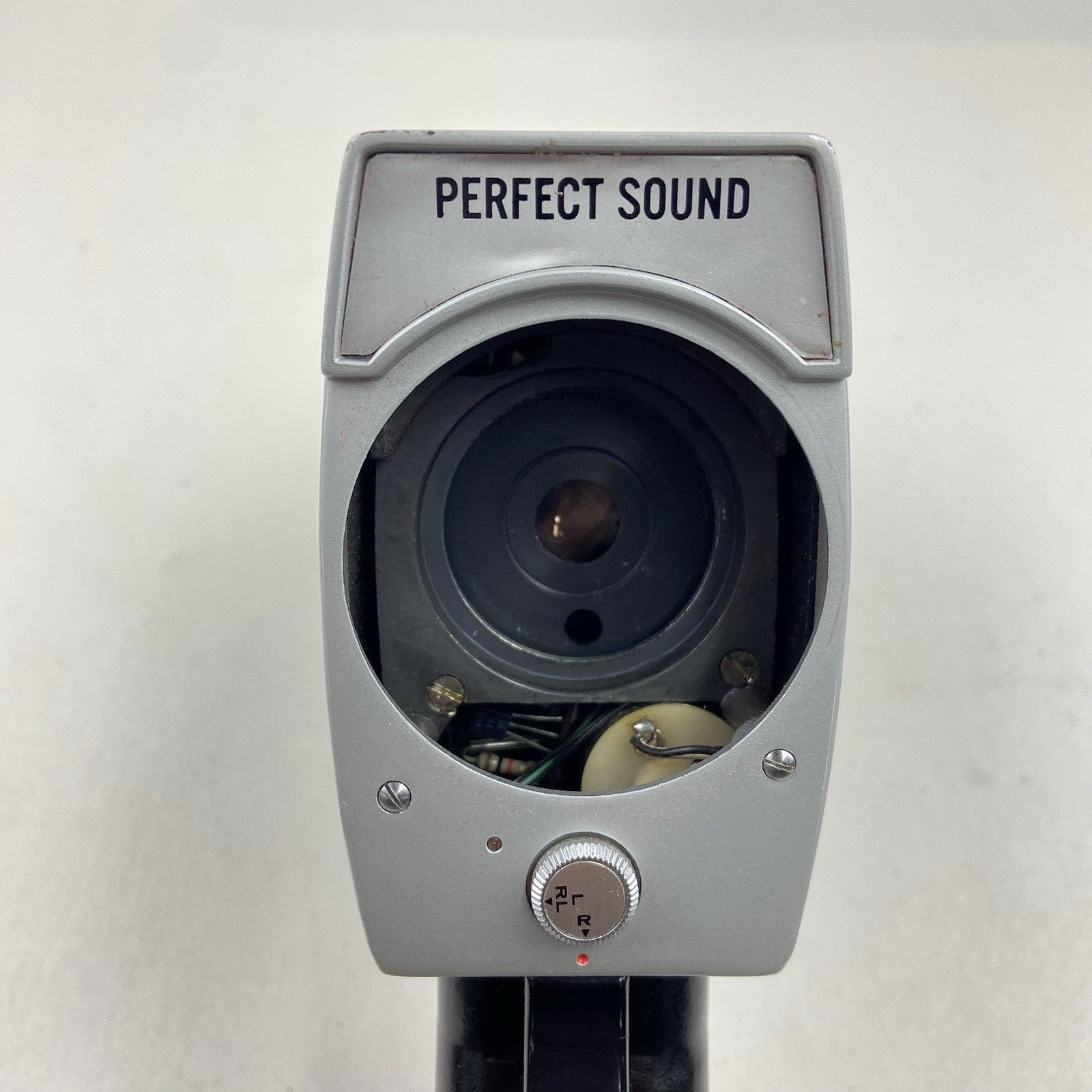 Vintage Synchronex Mark IV Movie Camera Japan 18467 Super Zoom & Case Untested4