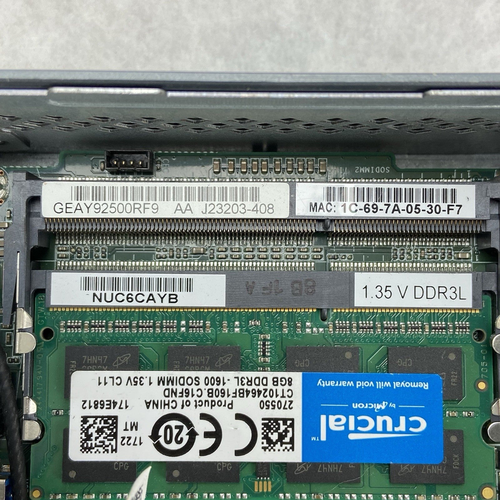 Intel NUC6CAY Micro Intel Celeron J3455 1.5GHz 8GB RAM No HDDOSAC8