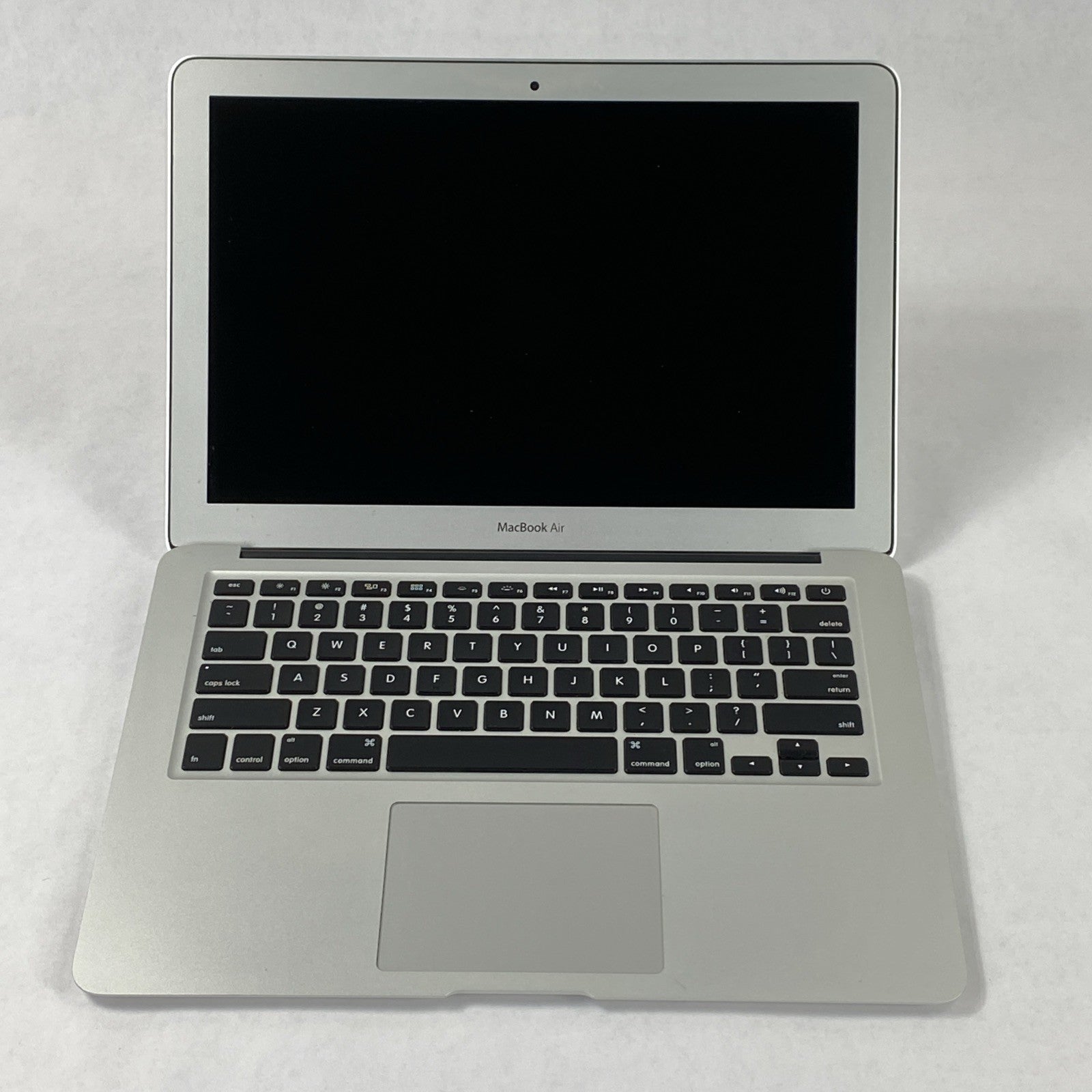 Apple MacBook Air A1466 2013 13" 1.3GHz i5 8GB RAM 120GB SSD os11.7.1 596 Cycles