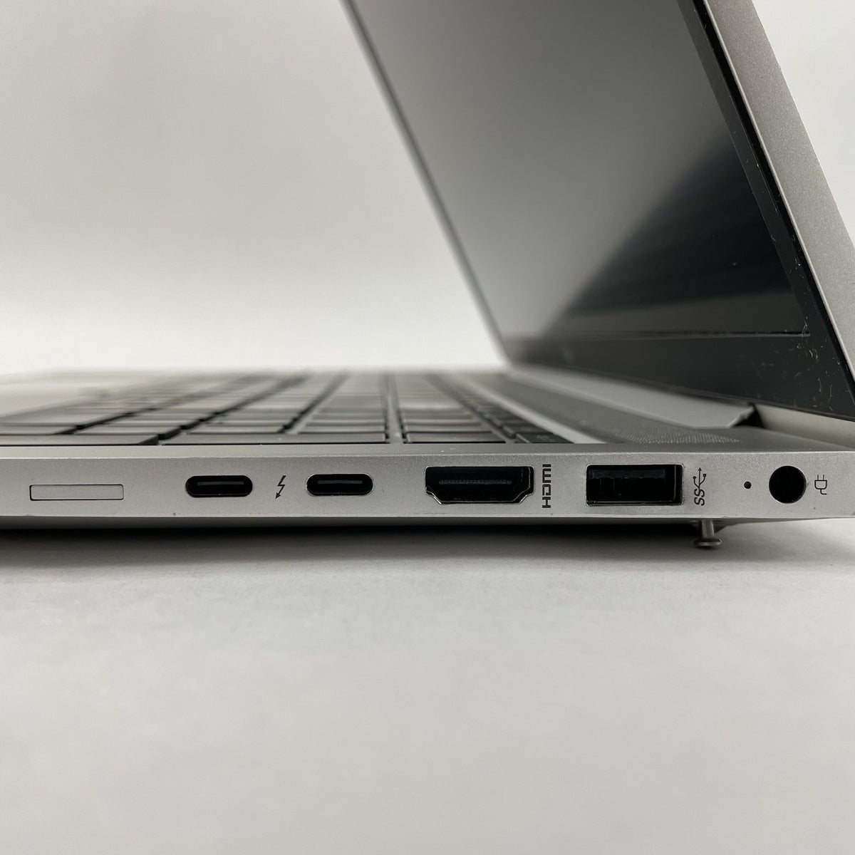 HP EliteBook 850 G8 15.6" i5-1145G7 2.60 GHz 16 GB RAM No SSD/OS/AC/Batt - Hinge8
