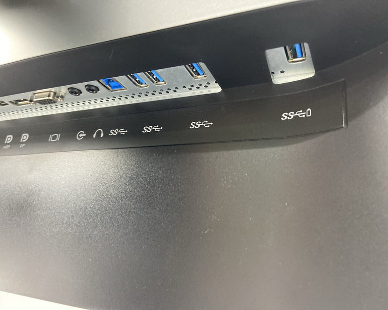 Dell Flat Panel Multi Client Monitor P4317Qc 43" In 4k UHD 3840x2160 With Stand